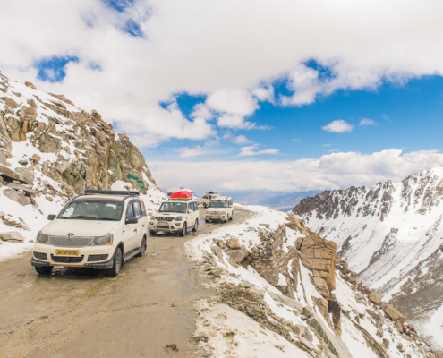 Leh-Ladakh-Road-Trip-Cab-Service